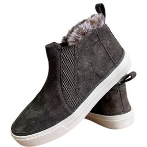TOMS Bryce Suede Faux Fur Sneaker Pavement Grey Size 5.5